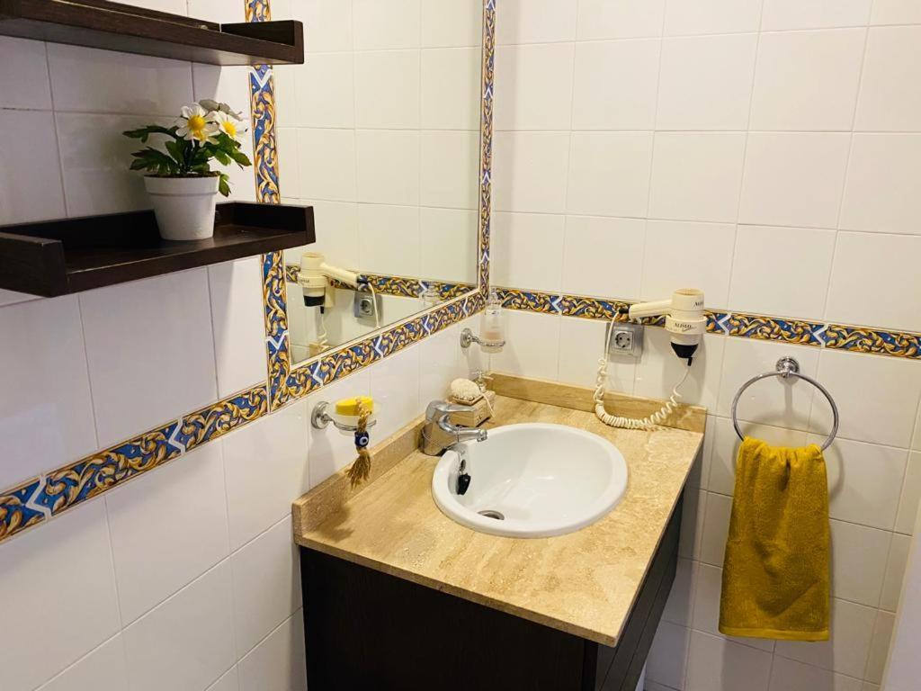 Oasis Apartment Mijas Bagian luar foto